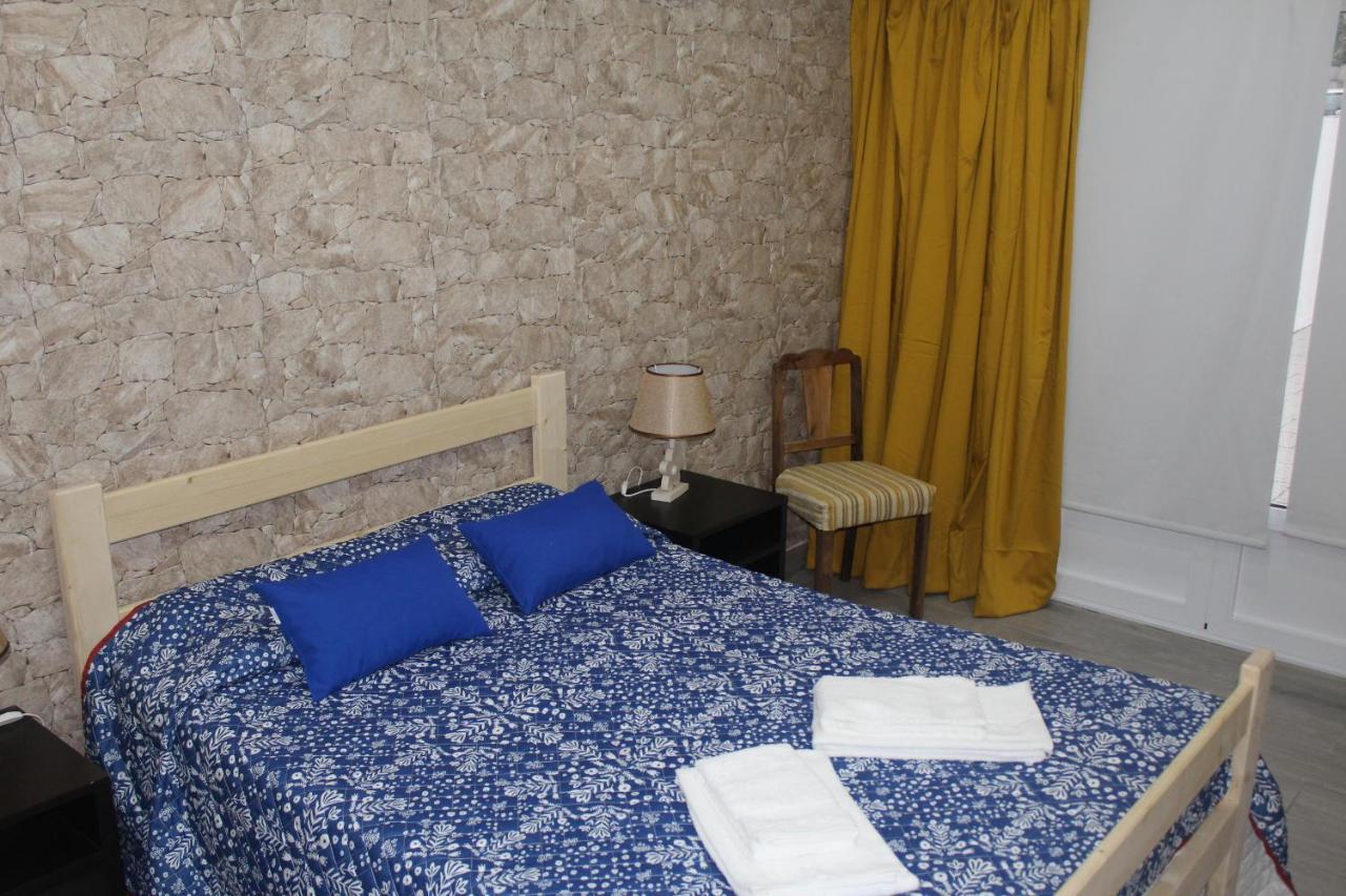 Ponta Delgada Vitorino De Nemesio Guesthouse מראה חיצוני תמונה