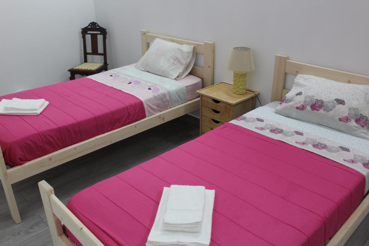 Ponta Delgada Vitorino De Nemesio Guesthouse מראה חיצוני תמונה