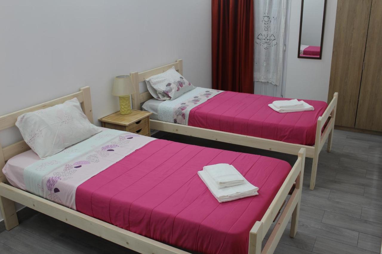Ponta Delgada Vitorino De Nemesio Guesthouse מראה חיצוני תמונה