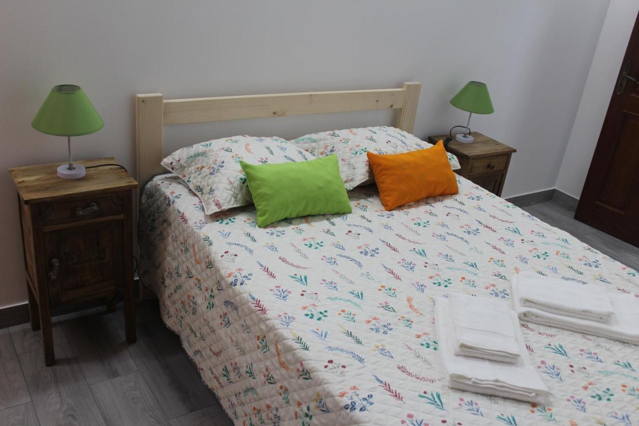 Ponta Delgada Vitorino De Nemesio Guesthouse מראה חיצוני תמונה
